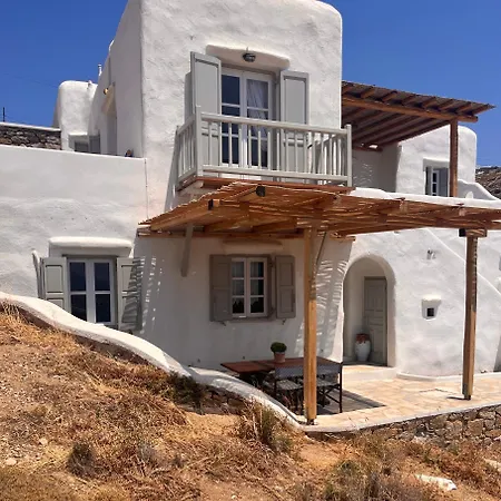 Akra Semesterbostad Houlakia (Mykonos)