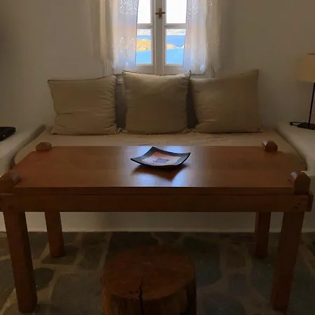 Akra * Houlakia (Mykonos)